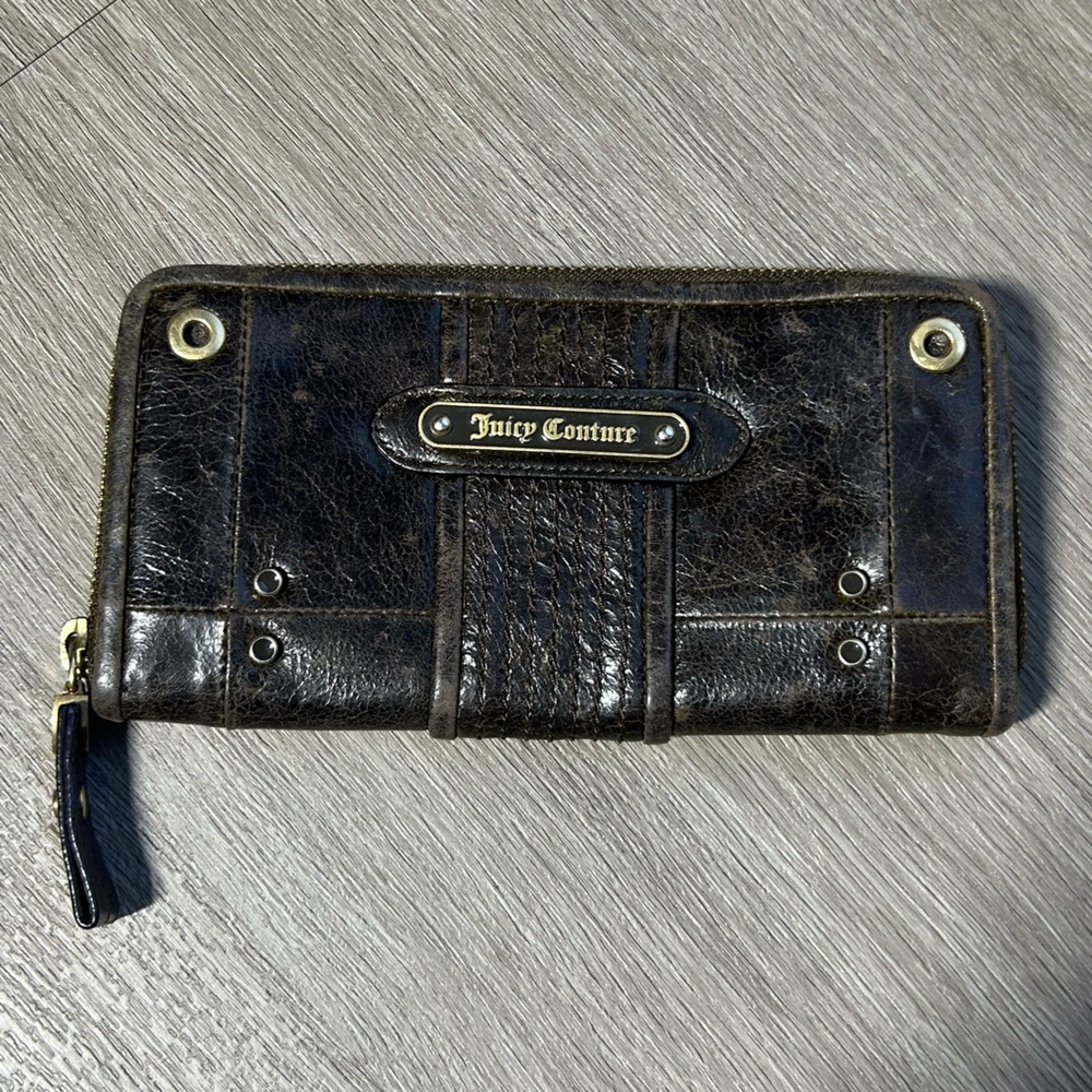 Juicy Couture Beown Leather Wallet